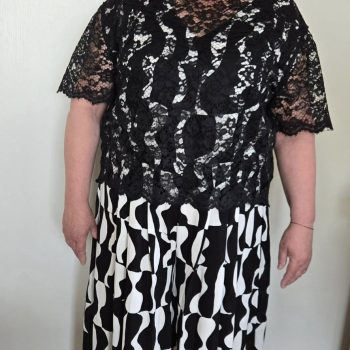 Ensemble Combinaison en viscose et gilet en dentelle