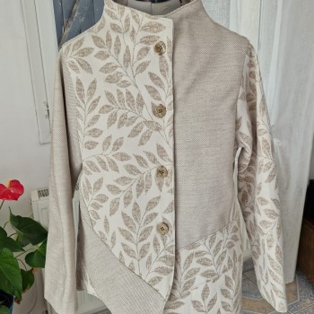 Veste Asymétrique Doublée 110€ Veste Asymétrique Doublée 110€